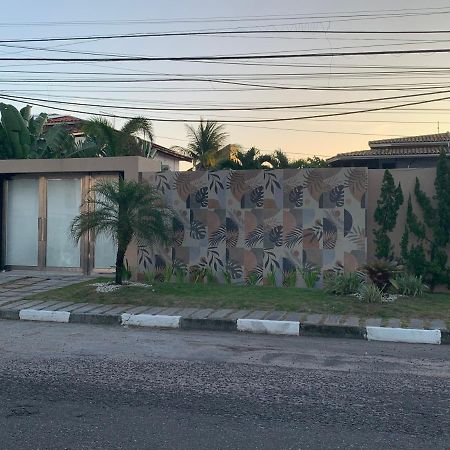 Casa De Temporada 4 Quartos Sendo 2 Suites Em Vilas Do Atlantico - 200 M Da Praia E 6 Km Da Capital Lauro de Freitas Exterior photo